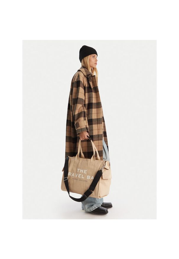 MARC JACOBS - Torebka Marc Jacobs. Kolor: beżowy