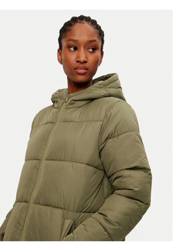 Pieces Kurtka zimowa 17115627 Zielony Regular Fit. Kolor: zielony. Materiał: syntetyk. Sezon: zima