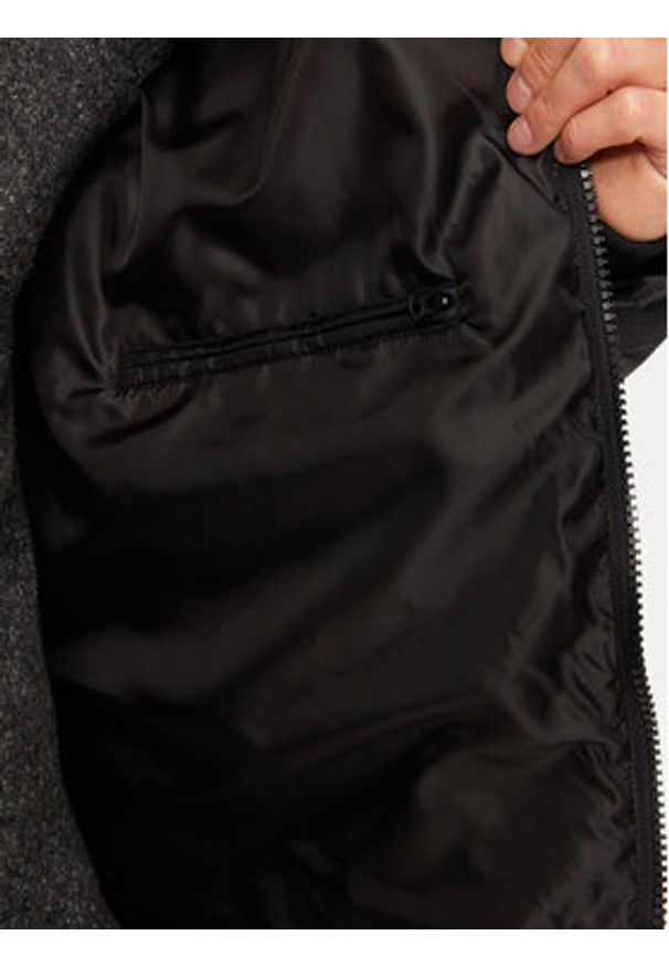 Schott NYC Kurtka zimowa 2190MAX Czarny Regular Fit. Kolor: czarny. Materiał: syntetyk. Sezon: zima