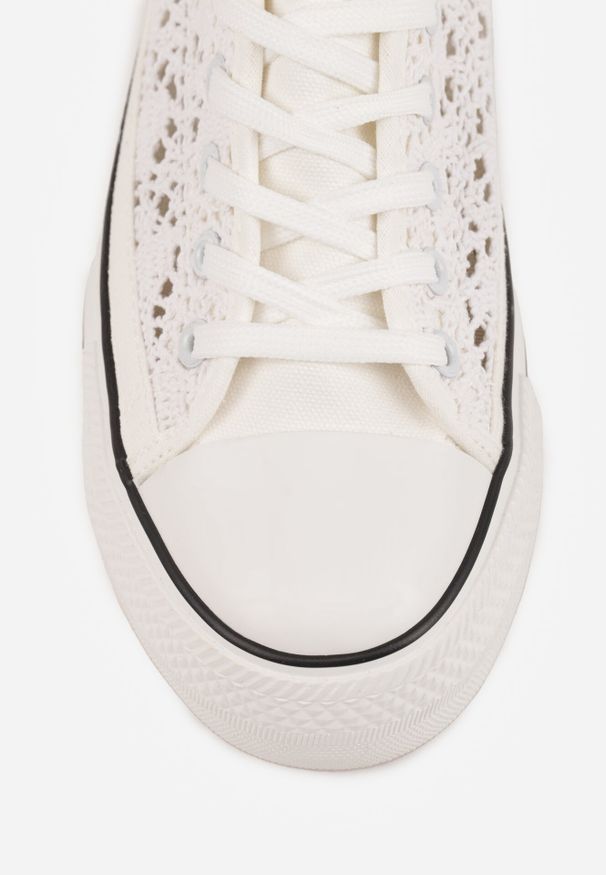 Born2be - Białe Ażurowe Trampki Przed Kostkę Russi. Wysokość cholewki: przed kostkę. Kolor: biały. Materiał: jeans. Wzór: ażurowy