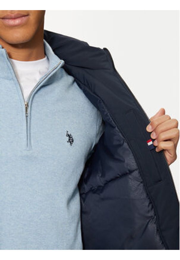U.S. Polo Assn. Kurtka zimowa MUP3772 Granatowy Regular Fit. Typ kołnierza: polo. Kolor: niebieski. Materiał: syntetyk. Sezon: zima