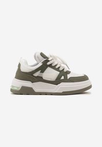 Born2be - Zielono-Białe Klasyczne Sznurowane Sneakersy na Płaskiej Podeszwie z Transparentną Wstawką Famarie. Nosek buta: okrągły. Zapięcie: sznurówki. Kolor: zielony. Materiał: materiał. Obcas: na płaskiej podeszwie. Wysokość obcasa: niski #2