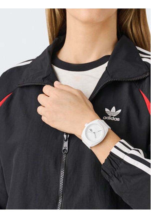 Adidas - adidas Zegarek Project Three AOST24548 Biały. Kolor: biały