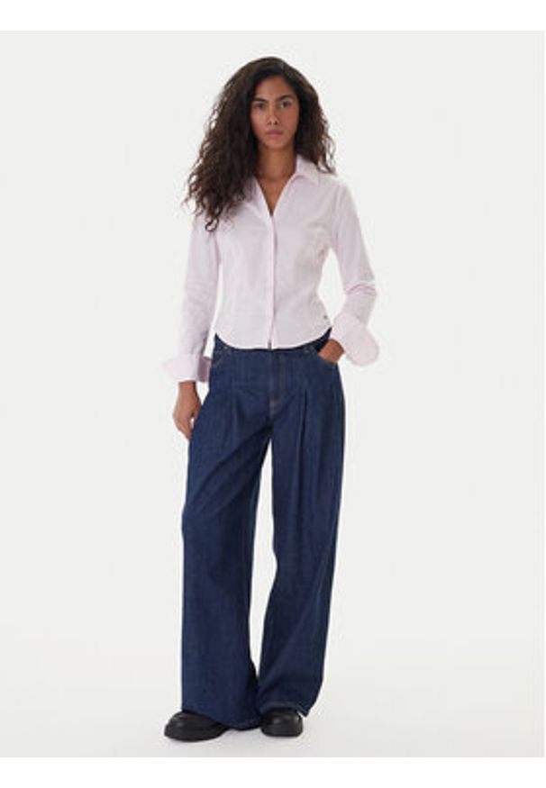 Tommy Jeans Koszula Baby DW0DW22604 Różowy Slim Fit. Kolor: różowy. Materiał: bawełna