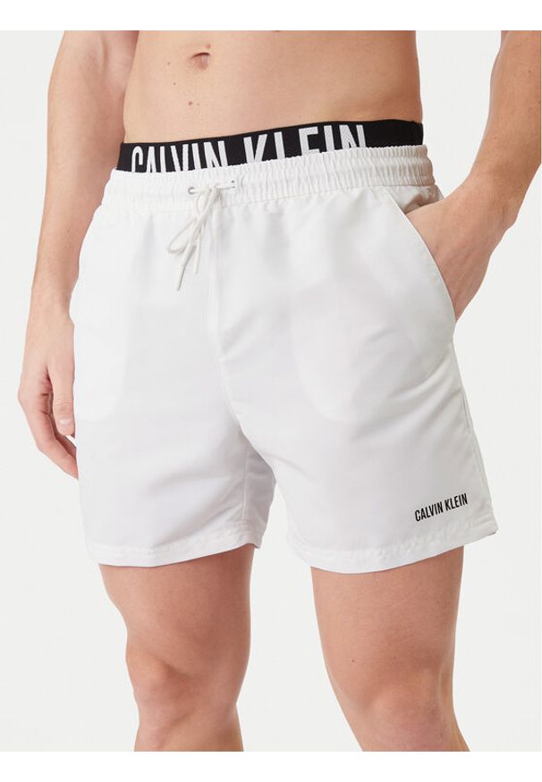 Calvin Klein Swimwear Szorty kąpielowe LV00N61015 Biały Regular Fit. Kolor: biały. Materiał: syntetyk