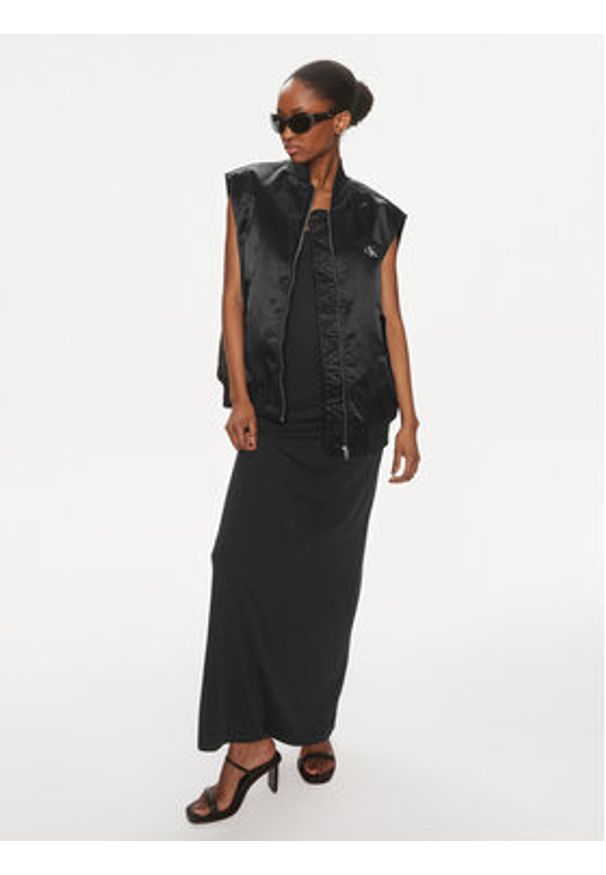 Calvin Klein Jeans Bezrękawnik J20J223039 Czarny Relaxed Fit. Kolor: czarny. Materiał: syntetyk. Długość rękawa: bez rękawów