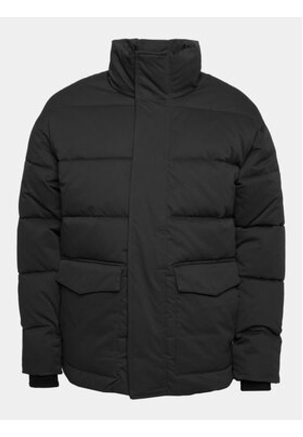 Replay - REPLAY Kurtka zimowa M8356.000.84730 Czarny Regular Fit. Kolor: czarny. Materiał: syntetyk. Sezon: zima