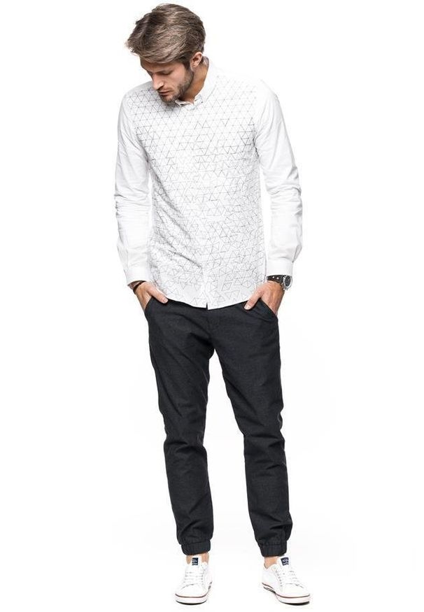 Tom Tailor - TOM TAILOR SPODNIE MĘSKIE VERNON TAPERED JOGGING PANTS BLACK. Wzór: jodełka, jednolity. Styl: elegancki