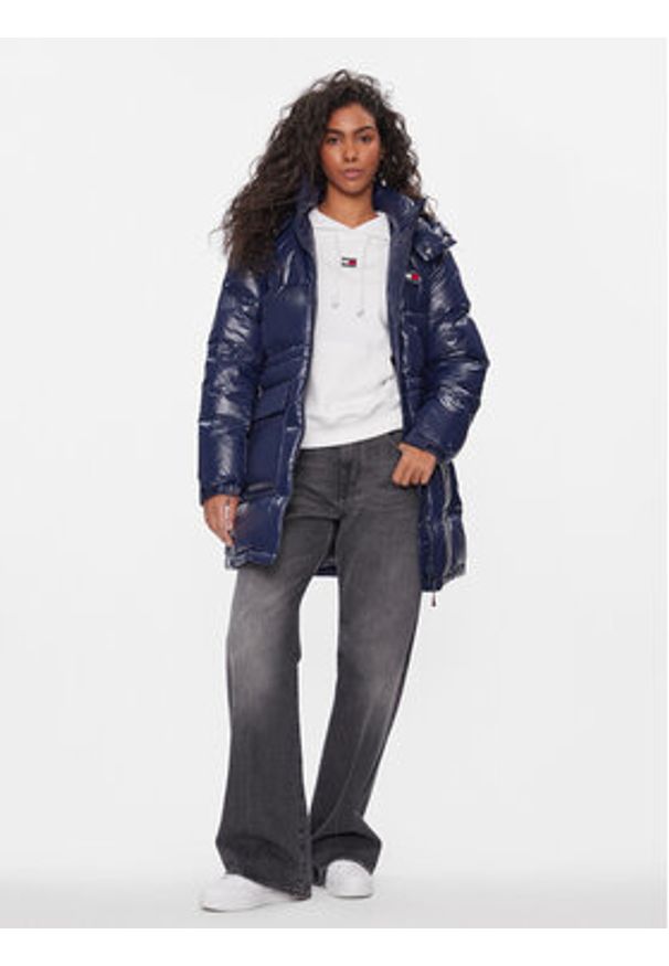 Tommy Jeans Kurtka puchowa Alaska DW0DW16573 Granatowy Regular Fit. Kolor: niebieski. Materiał: syntetyk