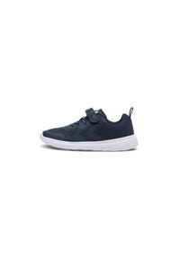 Sneakersy dla dzieci Hummel Actus Recycled. Okazja: na uczelnię. Kolor: niebieski. Materiał: materiał. Szerokość cholewki: normalna. Sport: joga i pilates