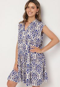 Born2be - Niebieska Bawełniane Sukienka o Rozkloszowanym Kroju Ozdobiona Falbanką Linola. Okazja: na co dzień. Kolor: niebieski. Materiał: bawełna. Wzór: aplikacja. Sezon: lato. Styl: elegancki, casual #2