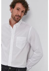 GANT - Gant Koszula bawełniana męska kolor biały regular z kołnierzykiem button-down. Okazja: na co dzień. Typ kołnierza: button down. Kolor: biały. Materiał: bawełna. Długość rękawa: długi rękaw. Długość: długie. Styl: casual #1