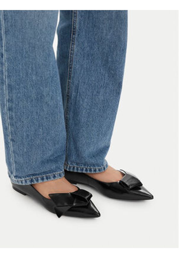 Gino Rossi - GINO ROSSI Baleriny VAL-V1166-211-2 Czarny. Kolor: czarny. Materiał: skóra