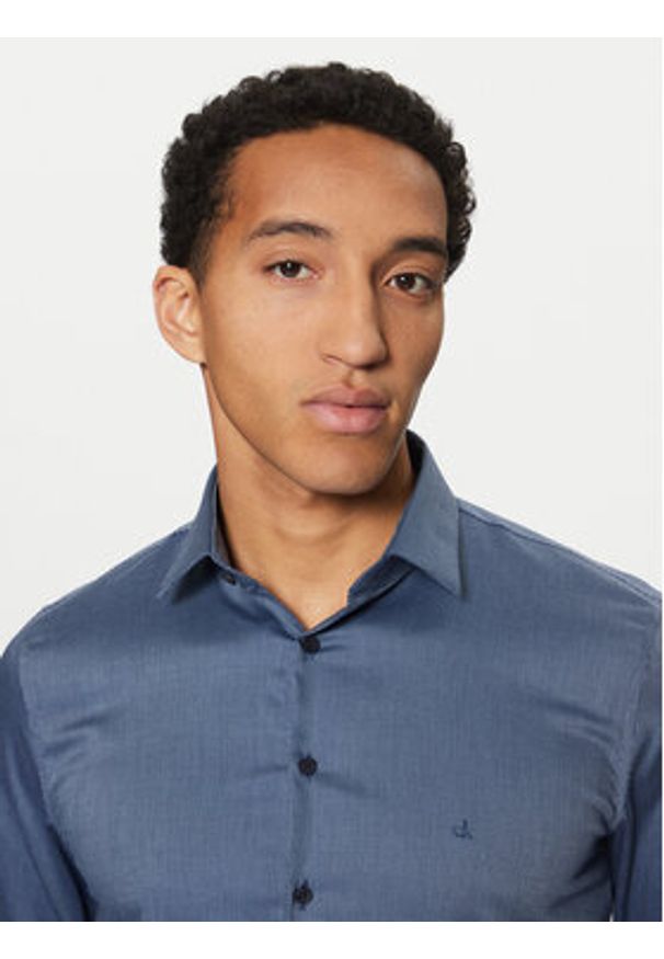 Calvin Klein Koszula K10K113864 Niebieski Slim Fit. Kolor: niebieski. Materiał: bawełna