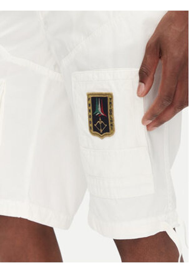 Aeronautica Militare Szorty materiałowe 251BE041CT1122 Biały Regular Fit. Kolor: biały. Materiał: bawełna