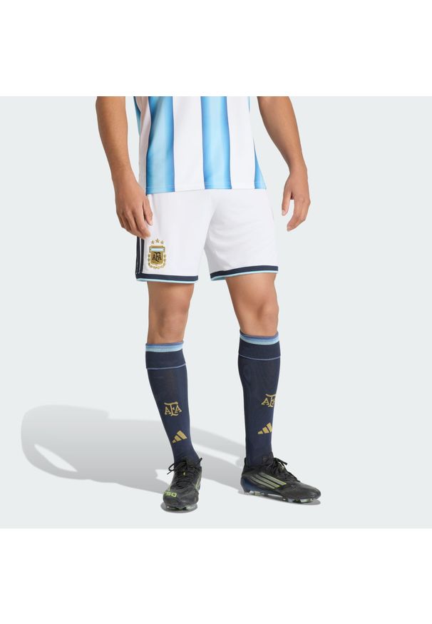 Adidas - Szorty podstawowe Argentyna 26. Kolor: niebieski, wielokolorowy, biały. Technologia: ClimaCool (Adidas). Sport: piłka nożna