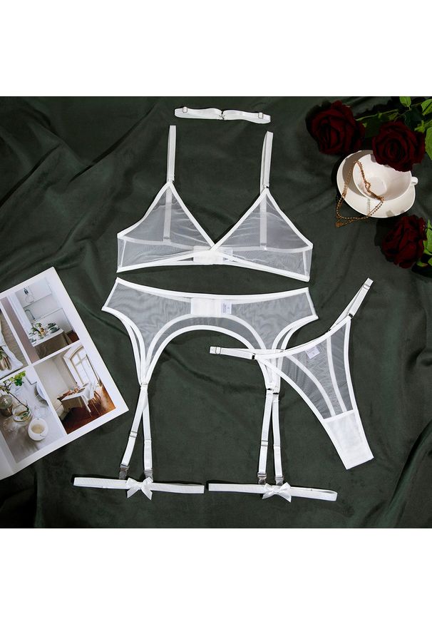 Intica - Komplet bielizny z delikatnych materiałów na romantyczne wieczory Carmelita. Kolor: biały. Materiał: materiał