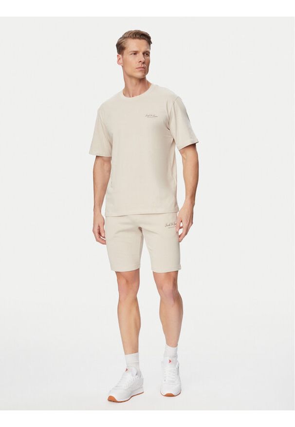 Jack & Jones Komplet t-shirt i spodenki Archive 12297642 Beżowy Relaxed Fit. Kolor: beżowy. Materiał: bawełna