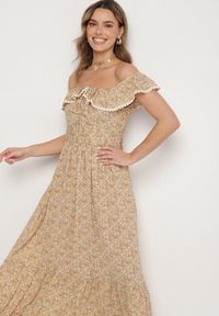 Born2be - Żółta Sukienka Ozdobiona Falbankami Folirae. Okazja: na co dzień, na spacer. Typ kołnierza: kołnierz z falbankami. Kolor: żółty. Wzór: aplikacja. Sezon: lato. Typ sukienki: sportowe. Styl: casual, sportowy #2