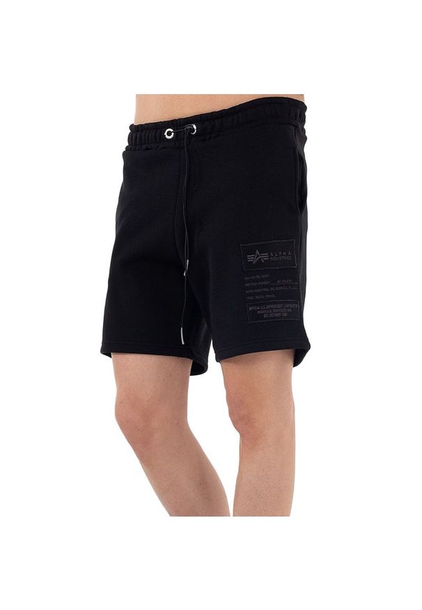 Spodenki Alpha Industries Patch Short LF 13636003 - czarne. Kolor: czarny. Materiał: bawełna, tkanina, poliester. Długość: długie. Wzór: aplikacja. Sport: fitness