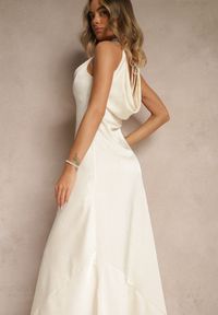 Renee - Jasnobeżowa Taliowana Sukienka Vices Wiązana przy Karku Zinvea. Okazja: na co dzień. Kolor: beżowy. Typ sukienki: proste. Styl: elegancki, casual #3