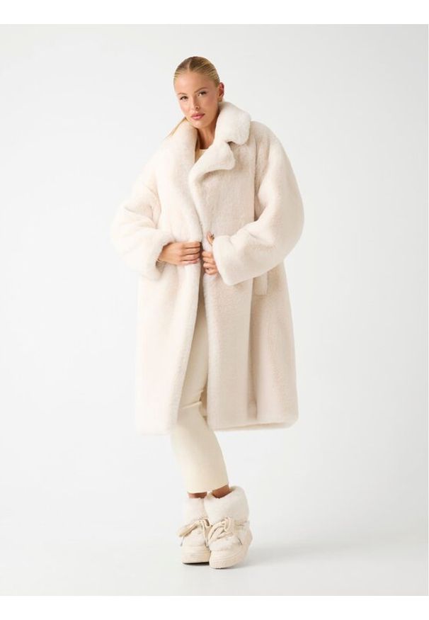 Guess Kurtka przejściowa 179850 Beżowy Classic Fit. Kolor: beżowy