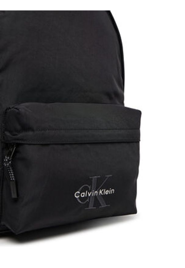 Calvin Klein Plecak Bold Round Backpack LV04D3114G Czarny. Kolor: czarny. Materiał: materiał