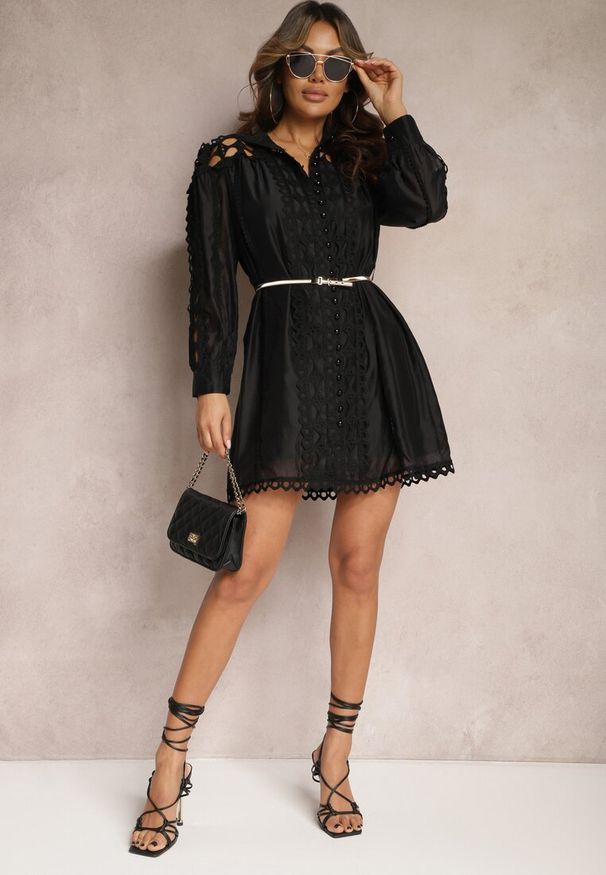 Renee - Czarna Koszulowa Sukienka Mini z Paskiem w Stylu Vintage Butafa. Kolor: czarny. Typ sukienki: koszulowe. Styl: vintage. Długość: mini