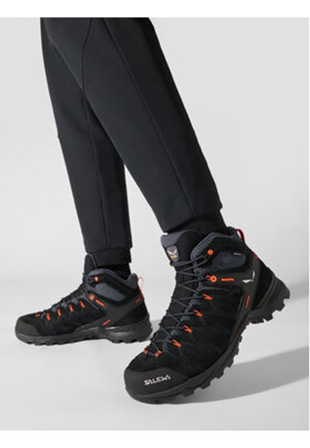 Salewa Trekkingi Ms Alp Mate Mid Wp 61384-0996 Czarny. Kolor: czarny. Materiał: materiał. Sport: turystyka piesza