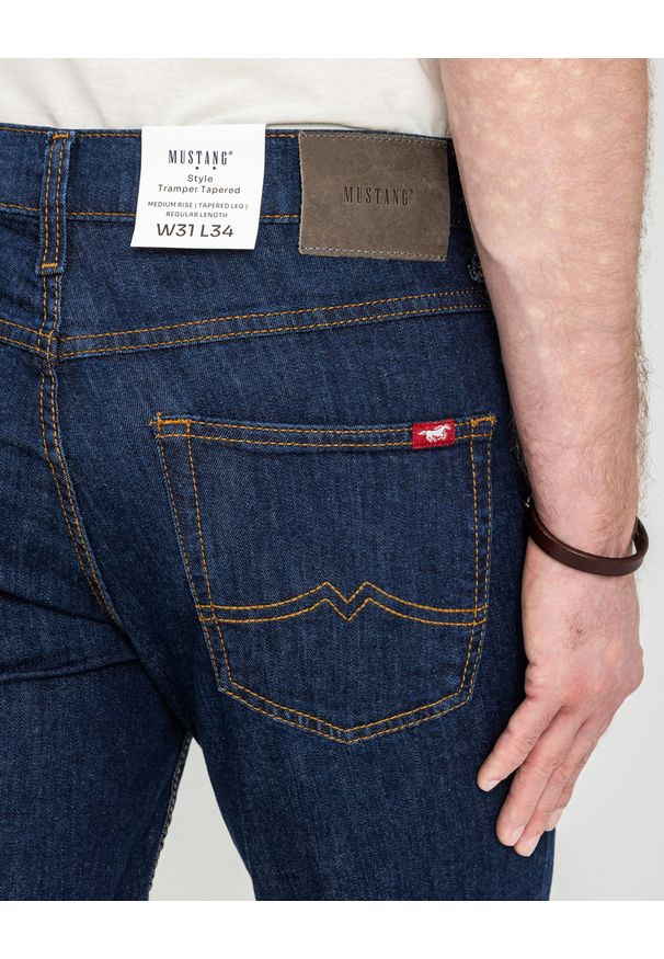 Męskie Spodnie Jeansowe Mustang Style Tramper Tapered Denim Blue 1018016 5000 901