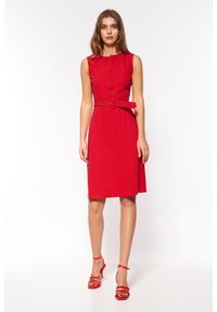 Nife - Sukienka z paskiem i guzikami - Czerwona. Kolor: czerwony. Materiał: poliester, elastan, wiskoza