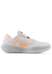 Buty New Balance WCH796P4 - szare. Zapięcie: sznurówki. Kolor: szary. Materiał: materiał, syntetyk, guma. Szerokość cholewki: normalna. Sport: tenis, bieganie