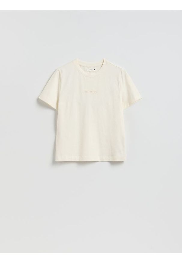 Reserved - T-shirt z nadrukiem - złamana biel. Materiał: dzianina, bawełna. Wzór: nadruk. Styl: klasyczny