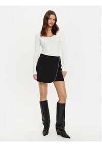 Guess Body W5RP00 K68D2 Écru Slim Fit. Materiał: wiskoza #5
