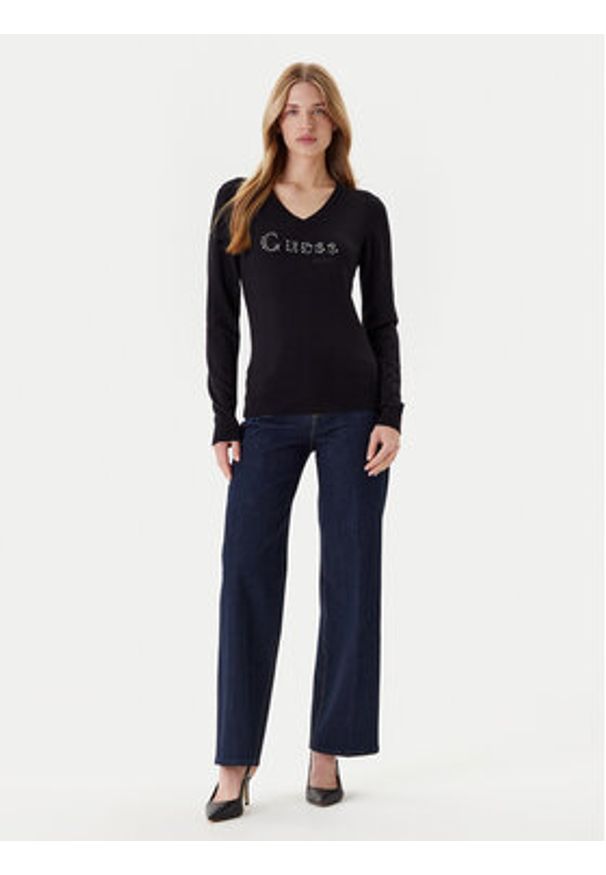 Guess Sweter W5YR24 Z2NQ2 Czarny Regular Fit. Kolor: czarny. Materiał: wiskoza