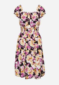 Born2be - Czarno-Różowa Rozkloszowana Bawełniana Sukienka z Gumką w Pasie i Ozdobnymi Guzikami Nelsie. Okazja: na co dzień. Kolor: czarny. Materiał: bawełna. Długość rękawa: krótki rękaw. Sezon: wiosna, lato. Styl: elegancki, casual #7