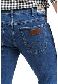 Wrangler - WRANGLER LARSTON MĘSKIE SPODNIE JEANSOWE COOL BLUE W18SKT32Q #4