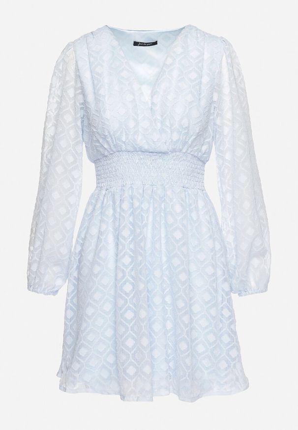 Born2be - Niebieska Sukienka Koktajlowa z Gumką w Pasie i Geometrycznym Wzorem na Siateczce Actipisa. Kolor: niebieski. Wzór: geometria. Typ sukienki: kopertowe. Styl: wizytowy