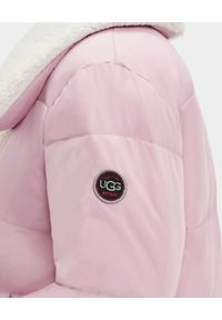 Ugg - UGG - Różowa kurtka Patricia. Kolor: fioletowy, różowy, wielokolorowy. Materiał: materiał