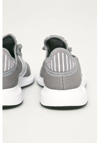 adidas Originals - Buty Swift Run. Zapięcie: sznurówki. Kolor: szary. Materiał: guma. Sport: bieganie #5