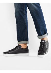 EA7 Emporio Armani Sneakersy Czarny. Kolor: czarny. Materiał: skóra #4