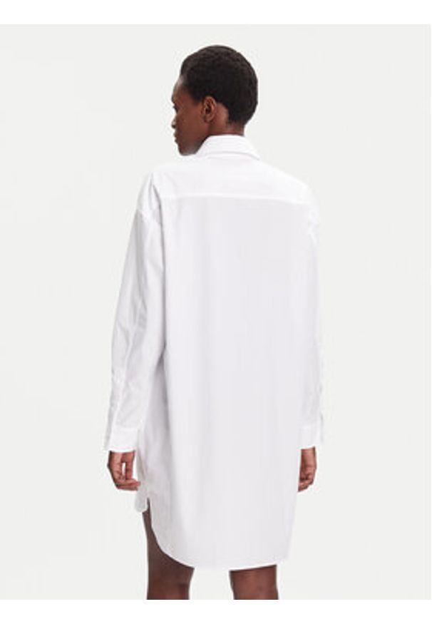 Calvin Klein Jeans Sukienka koszulowa LV047C022G Biały Oversize. Kolor: biały. Materiał: bawełna. Typ sukienki: oversize, koszulowe