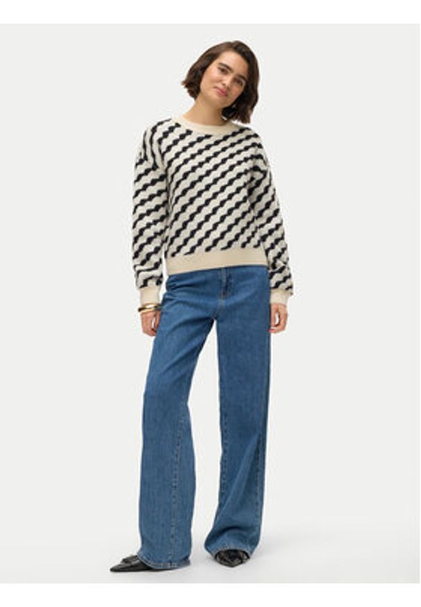 Vero Moda Sweter Lara 10310862 Beżowy Regular Fit. Kolor: beżowy. Materiał: syntetyk