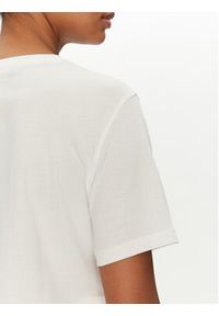 Vila T-Shirt Sybil 14108062 Biały Regular Fit. Kolor: biały. Materiał: bawełna #3