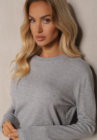 Renee - Szary Klasyczny Sweter z Bawełną o Prostym Kroju Savianara. Okazja: na co dzień. Kolor: szary. Materiał: bawełna. Styl: klasyczny #5