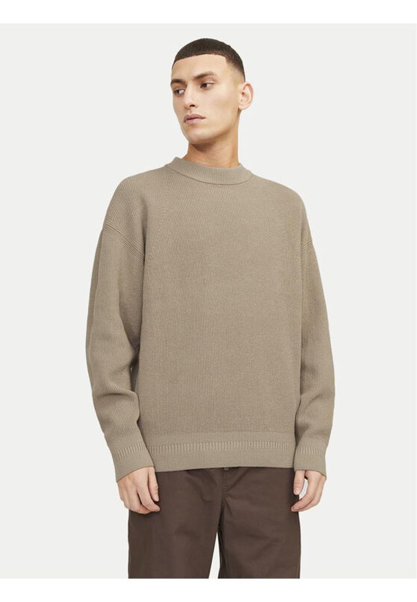 Jack & Jones Sweter 12260041 Beżowy Relaxed Fit. Kolor: beżowy. Materiał: bawełna
