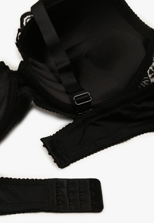 Renee - Czarny Biustonosz z Efektem Push Up Quinata. Kolor: czarny. Rodzaj stanika: push-up