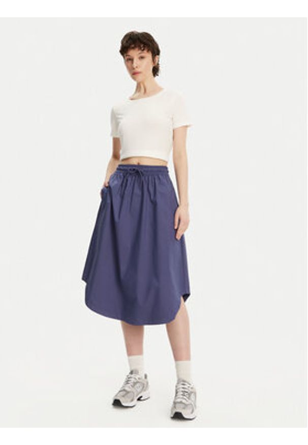 New Balance Spódnica midi WK51551 Niebieski Regular Fit. Kolor: niebieski. Materiał: bawełna