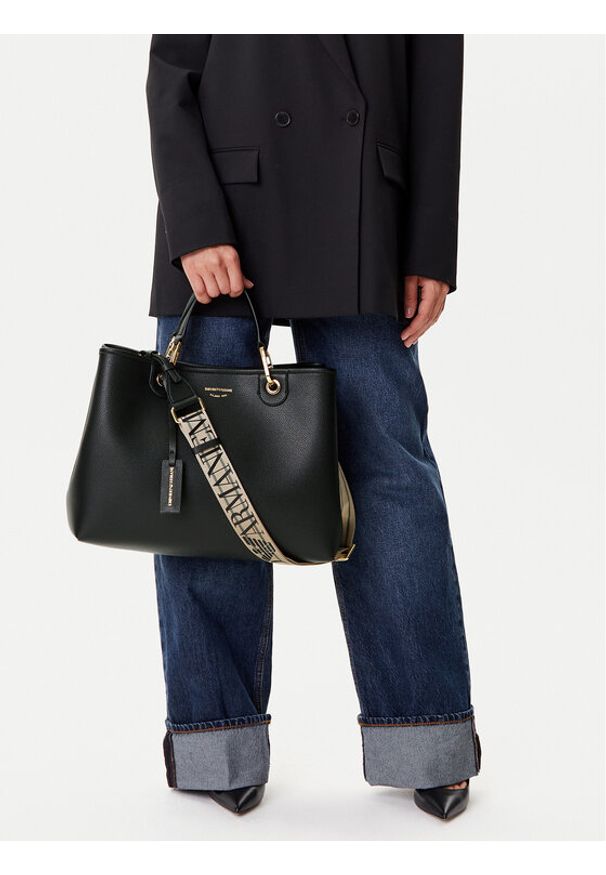 Emporio Armani Torebka EW000360 AF12103 MC032 Czarny. Kolor: czarny. Materiał: skórzane