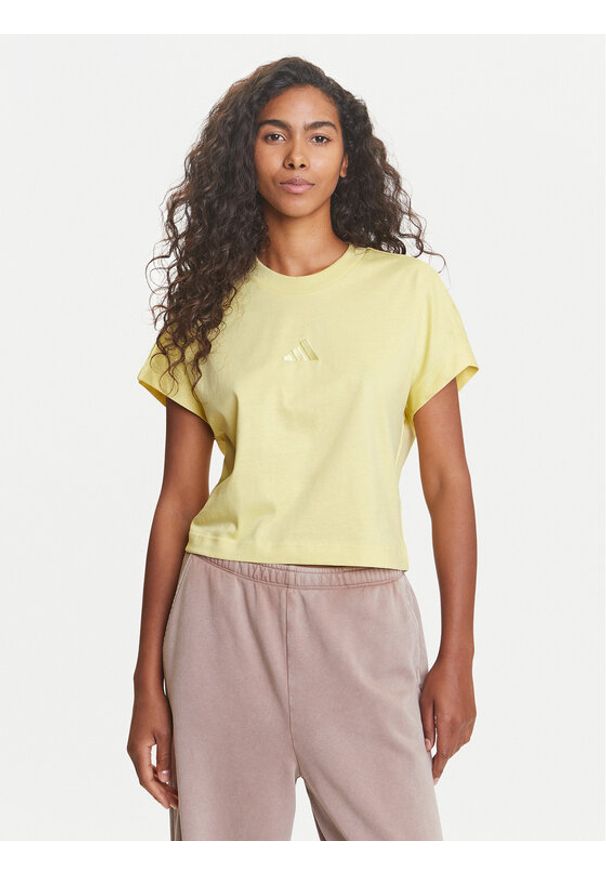 Adidas - adidas T-Shirt ALL SZN JJ1239 Żółty Regular Fit. Kolor: żółty. Materiał: bawełna
